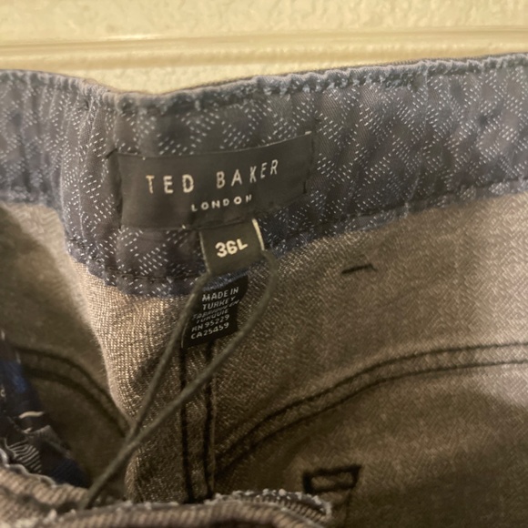 Jeans - Picture 3 of 5